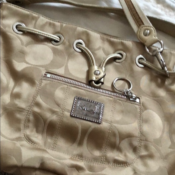 COACH purse - Picture 2 of 5